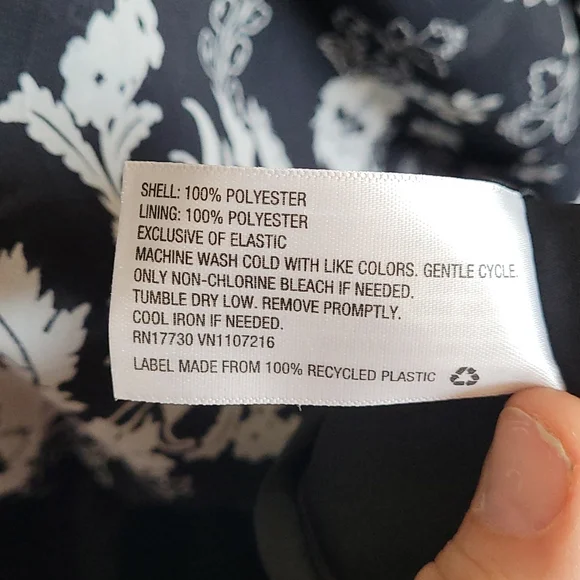 Isabel Maternity by Ingrid & Isabel for Target Black Cream Floral Sheer Dress S - Picture 7 of 7